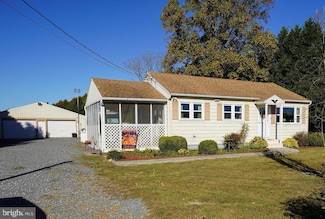 36590 Old Stage Rd, Delmar, DE 19940