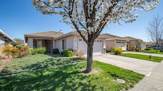 424 Mandarin Cir, Vacaville, CA 95687