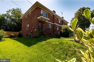 5200 Kenmont Rd, Oxon Hill, MD 20745