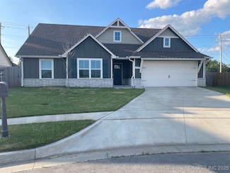 23313 E 101st Place S, Broken Arrow, OK 74014