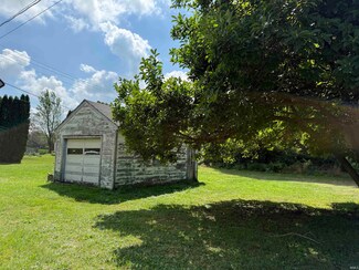 311 George St, Galien, MI 49113