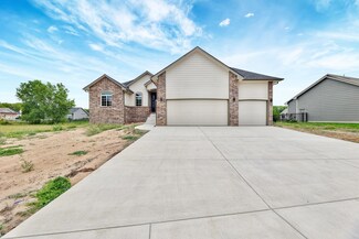 502 N Valley Creek Dr, Valley Center, KS 67147