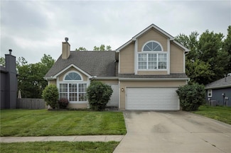 205 SW Creek Ridge Dr, Grain Valley, MO 64029