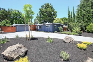 327 Cloverdale Ln, Campbell, CA 95008