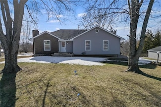 4034 Singapore St, Excelsior Springs, MO 64024