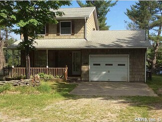 27813 Tamarack Rd, Redwood, NY 13679