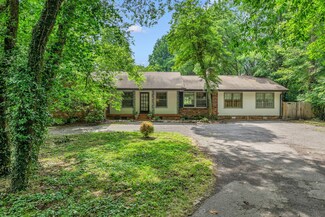 4405 Scenic Dr, Nashville, TN 37204