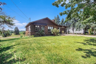 5902 146th Ave, Holland, MI 49423