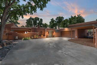 4104 Ravenwood Ct NW, Albuquerque, NM 87107