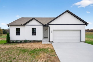 794 C Rody Rd, McMinnville, TN 37110