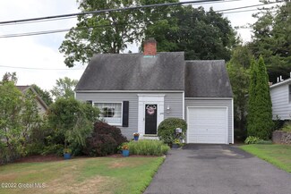 1270 Regal Ave, Schenectady, NY 12308