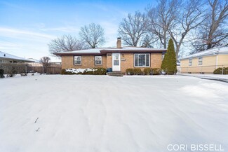 1149 Cricklewood St SW, Wyoming, MI 49509