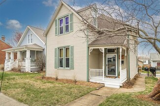 327 Jackson St, Saint Charles, MO 63301