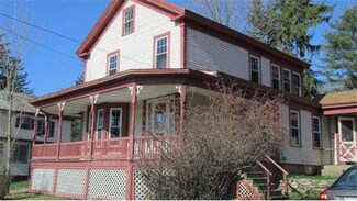 8 High St, Brookfield, MA 01506