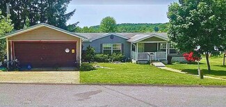 136 Tozier Ave, Du Bois, PA 15801