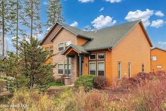 1004 Park Ave, Sandpoint, ID 83864