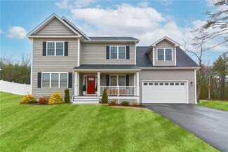 4 Minglewood Dr, Coventry, RI 02816