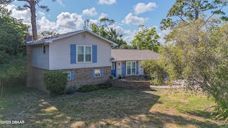 5840 Trailwood Dr, Port Orange, FL 32127
