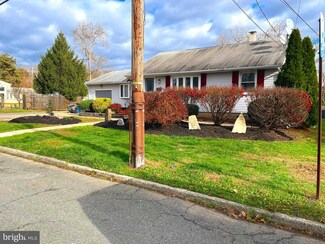 120 Manor Blvd, Trenton, NJ 08620