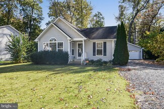 307 Piney Forest Dr, Colonial Beach, VA 22443