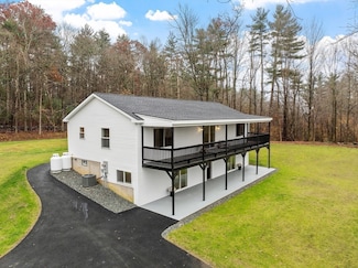 31 Sturbridge Rd, Brimfield, MA 01010