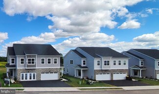 447 S Cedar St, Spring City, PA 19475