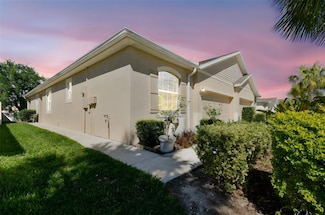 32853 Woodthrush Way, Wesley Chapel, FL 33545