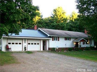 412 Chapman Rd, Parish, NY 13131