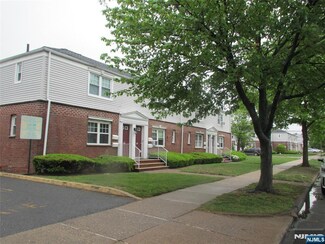 152 Vanderburgh Ave Unit A, Rutherford, NJ 07070