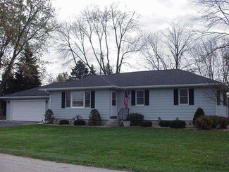 117 E Prosser St, Silver Lake, WI 53170