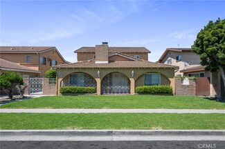 4461 Green Ave, Los Alamitos, CA 90720