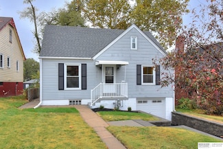 6712 N 32nd St, Omaha, NE 68112
