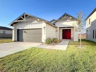6916 Molinos Dr, Laredo, TX 78046