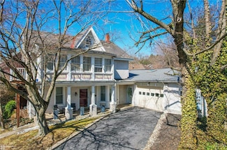 517 W Burke St, Easton, PA 18042