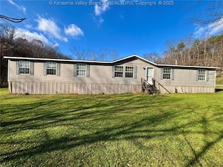 2055 Mud Run Rd, Ripley, WV 25271