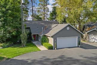 1113 E 16th Ave Unit 7, Spokane, WA 99203