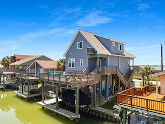 4404 Bob Smith Rd, Jamaica Beach, TX 77554