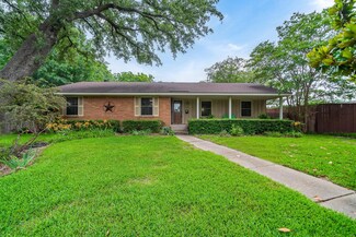 202 S Waterview Dr, Richardson, TX 75080