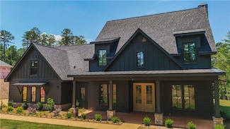248 W Old Pendleton Rd, Central, SC 29630