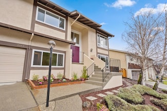 2184 Bunker Hill Dr, San Mateo, CA 94402