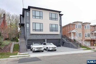 524 Roff Ave Unit A, Palisades Park, NJ 07650