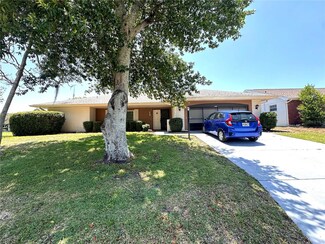 12405 Weatherstone Row, Hudson, FL 34667