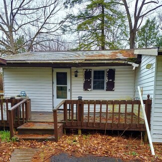156 Glann Rd, Apalachin, NY 13732
