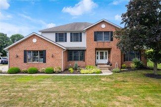 2298 Rohrer St NW, North Canton, OH 44720