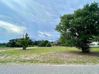 10106 Nelle Ave, Pensacola, FL 32507