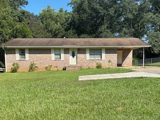 718 S Three Notch St, Andalusia, AL 36420