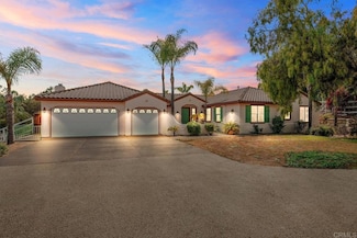 731 Oak Glade Dr, Fallbrook, CA 92028