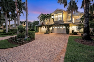 699 Fairway Terrace, Naples, FL 34103