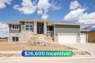2552 W 2950 N Unit 119, Farr West, UT 84404