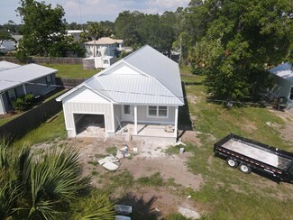 1617 Palm Blvd, Port St. Joe, FL 32456